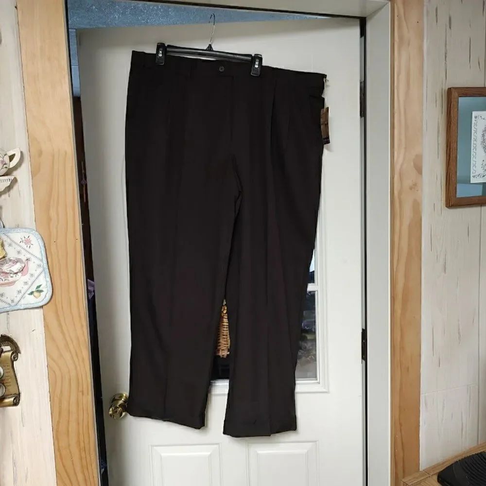 New Arrow Dark Brown Comfort Stretch Waist Pants Men's 44/30
